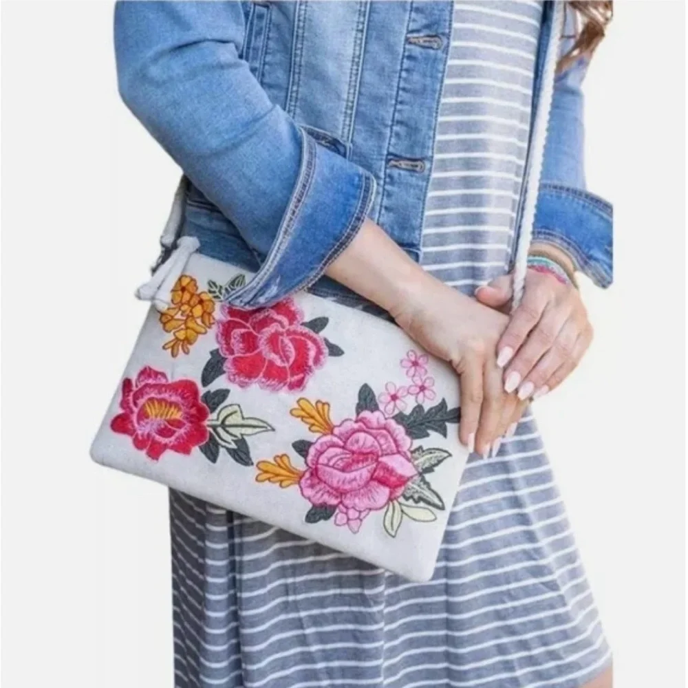 Floral Embroidered Cream Crossbody